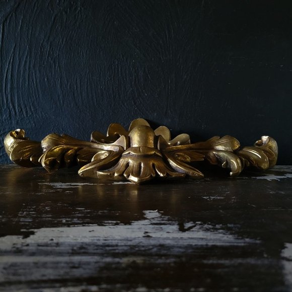 Vintage Reproduction Pediment Shell & Acanthus "Rachel's Shell" by House Parts - Picture 5 of 7